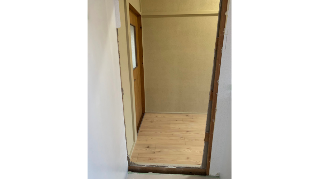 枠組みも壊しました